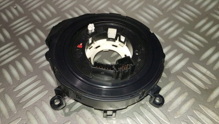 BMW E70 E71 E84 E87 E90 E91 E92 рестайлинг шлейф подрулевой улитка Airbag 6989557, фото 6