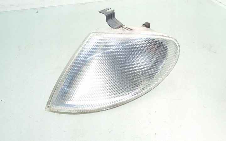 Поворотник передний левый Volkswagen Sharan 0311325005 7M0953049F, фото 1