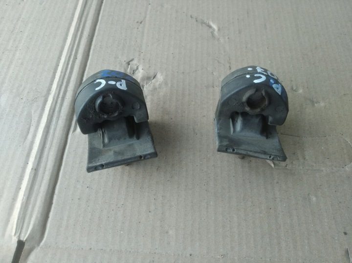 ПОДВЕСЫ ГЛУШИТЕЛЯ PEUGEOT 207 CITROEN ЦЕНА ЗА КОМПЛЕКТ!, фото 1