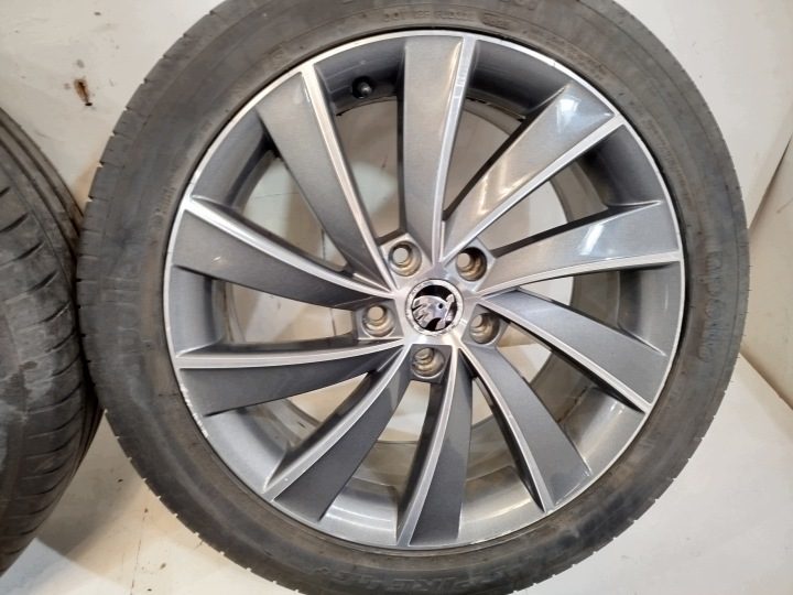 Диски с шинами Skoda Superb III 3V 5X112 18" + отл. шины ! комплект !, фото 4