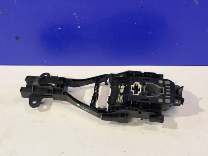 Рамка ручки передней левой двери Volvo S60 II 31440083 33016896 2.5L, фото 1