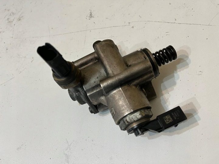 Audi A6 C6 2.0 TFSI насос высокого давления 06F127025H, фото 1