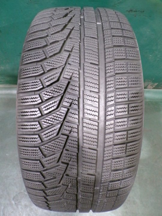 Шина зимняя Hankook Winter i*cept evo2 W320 245/45R18 100 В сцепление на снегу (3PMSF), усилитель (XL), фото 2