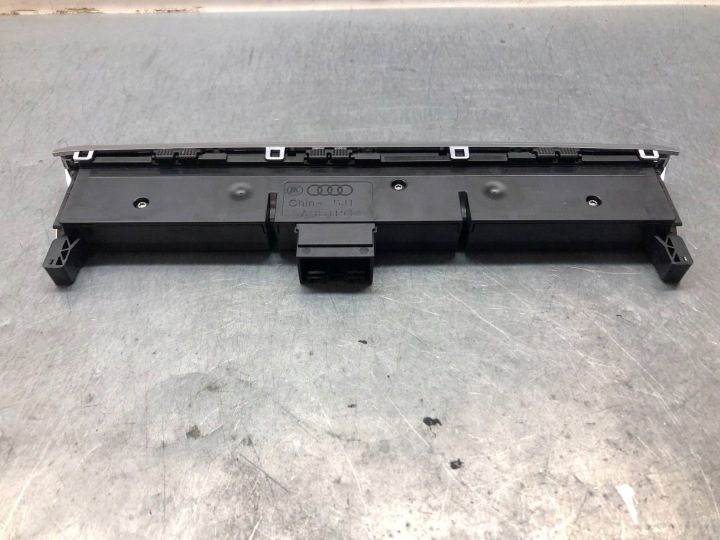 Панель кнопок торпедо Audi OE 8V0925301BA, фото 2