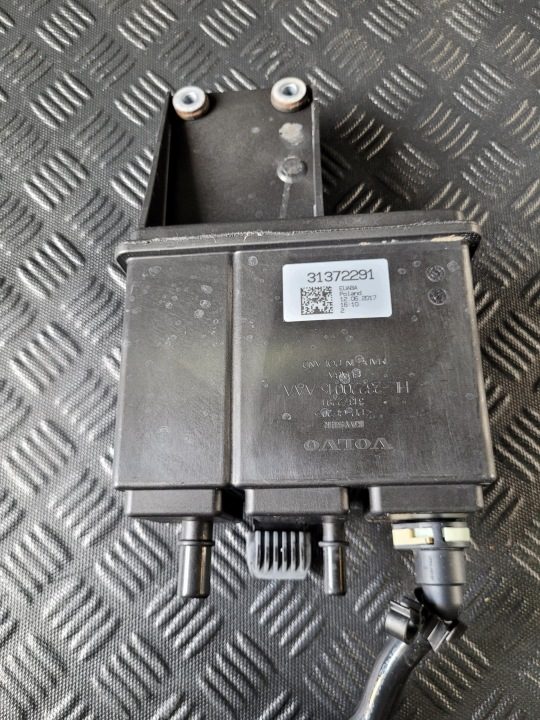 Адсорбер 31372291 Volvo XC60 II 2.0 T8 Phev гибрид, фото 3