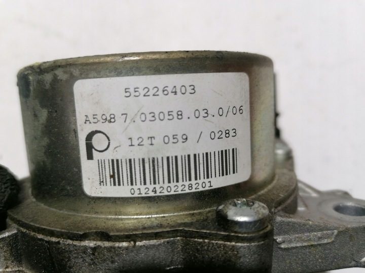 ALFA ROMEO MITO 08 г.- 0.9 т НАСОС ВАКУУМНЫЙ 55226403, фото 2