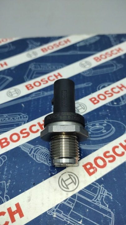 0281002982 РЕГУЛЯТОР ДАТЧИК ДАВЛЕНИЯ ТОПЛИВА BOSCH, фото 1