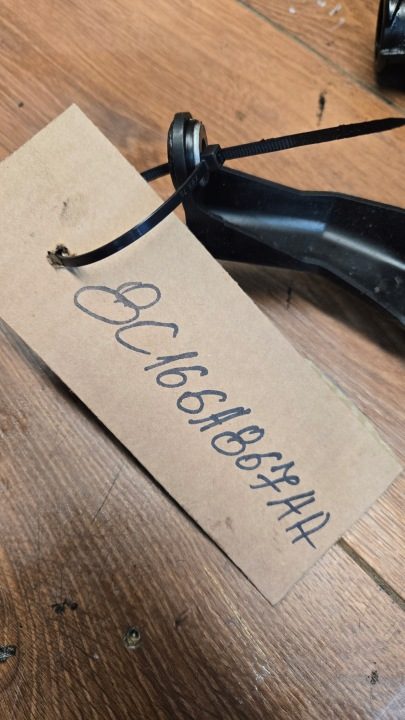 TRANSIT 2.4 TDCI H9FA 100 л.с. 08 г. л.с. кронштейн трубы горловины бензобака 8C16-6A867-AA, фото 1