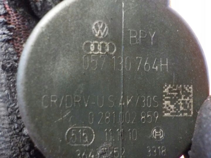 AUDI A4 B8 EXEO A5 Q5 A6 2.0 TDI 11 г. 170 л.с. CAH клапан топлива 057130764H, фото 2