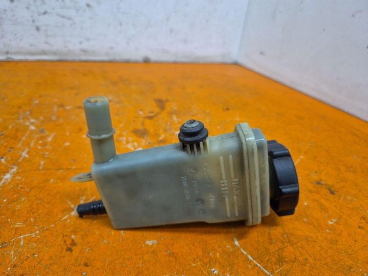 FORD FIESTA MK5 V 01-07 1,3B БАЧОК ГИДРОУСИЛИТЕЛЯ 2S6C3531-AC, фото 2