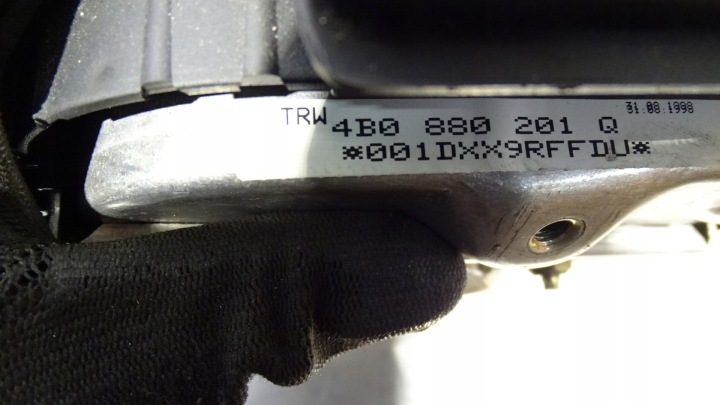 Подушка безопасности водителя Audi OE 4B0880201Q, фото 6