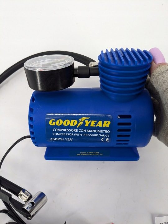 Goodyear Компрессор с Манометром 12V, 250 PSI 23982 J685, фото 5