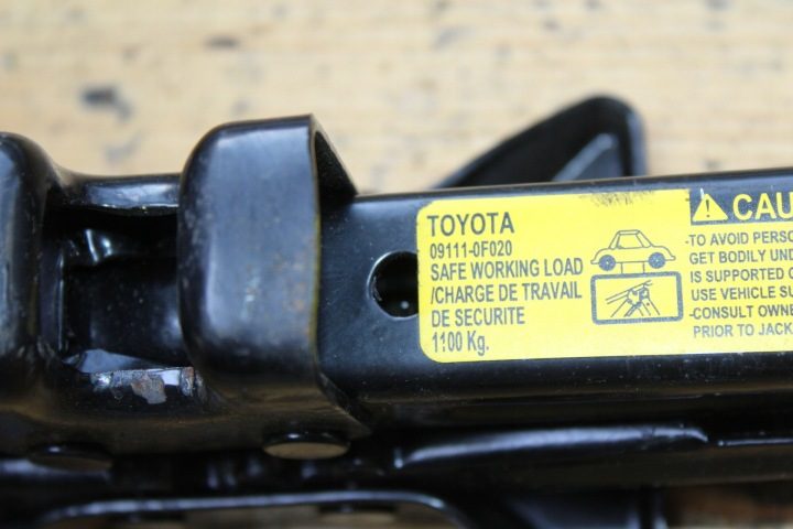 Домкрат ключ для колес Toyota Corolla Verso II комплект 09111-0F020, фото 9