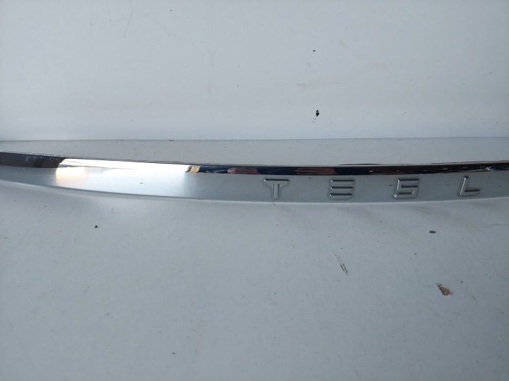 IT-763 Tesla Model S 2012- Молдинг крышки хром багажника 1025776-00-A, фото 3
