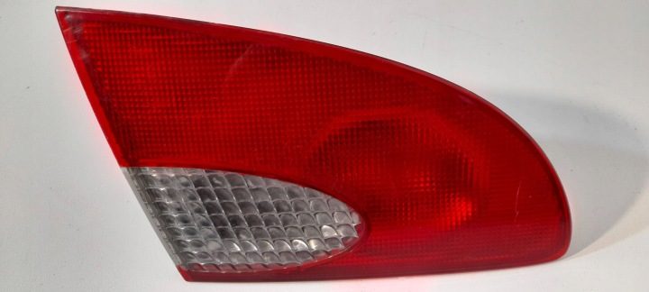 Левый фонарь крышки багажника TOYOTA AVENSIS (_T22_) 23300102 2.0L дизель 81 кВт, фото 4