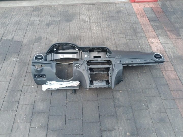 MERCEDES-BENZ W204 РЕСТАЙЛИНГ ТОРПЕДО, фото 2