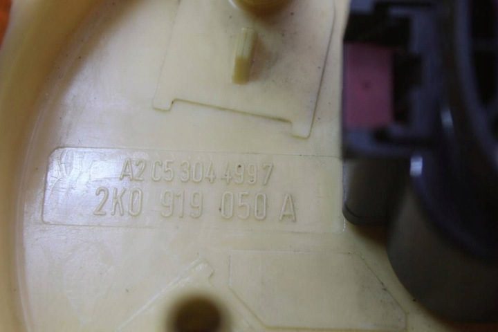ТОПЛИВНЫЙ НАСОС VW CADDY III 2.0 SDI 8V 2K0919050A, фото 2