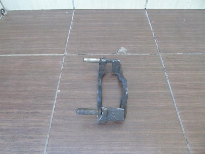 СКОБА СУППОРТА NISSAN ATLEON 35.15 99-12 3.0XDI, фото 2