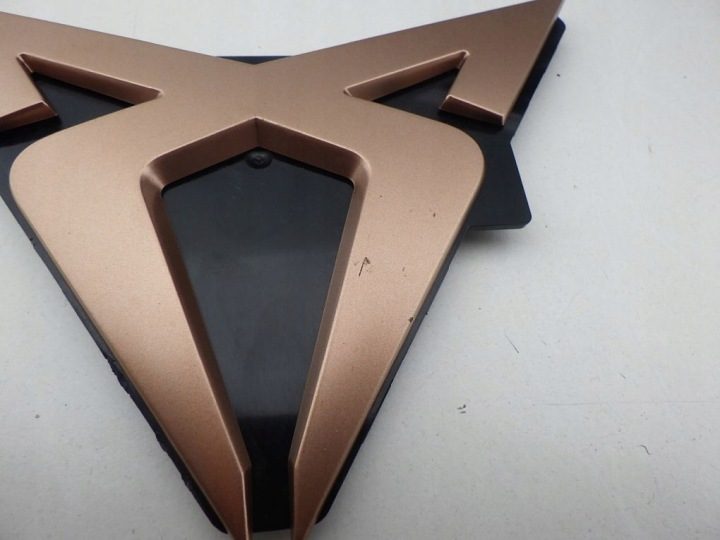 CUPRA TERRAMAR ЛОГОТИП ЗНАЧОК ЭМБЛЕМА ПЕРЕДНЯЯ 578853605, фото 4