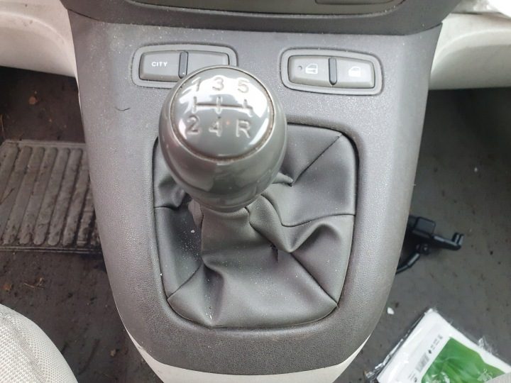 Кулиса КПП рычаг ручка чехол Fiat IDEA 2004 г. Benz, фото 1