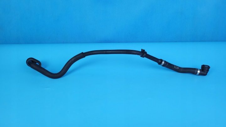 MERCEDES W206 C200 ШЛАНГ КОНТУРА ОТОПЛЕНИЯ A2068305904, фото 1