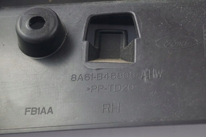 Корпус полка багажника правая задняя Ford Fiesta mk7 рестайлинг 8A61-B4808-AHW, фото 5