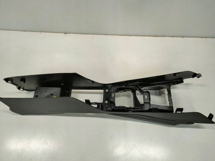 SKODA OCTAVIA 4 IV 5E3 ЦЕНТРАЛЬНЫЙ ТОННЕЛЬ ЗАЩИТА 5E4863241B 5E4863243A, фото 5