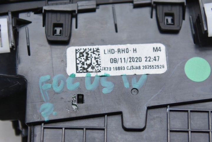 Ford Focus MK4 IV дефлектор обдува правый передний, фото 4