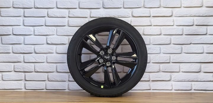 Колеса Зимние Комплект 4x Шт. Алюминиевый Ford Mustang Nokian 255/40 R19 9x19 ET45, фото 4