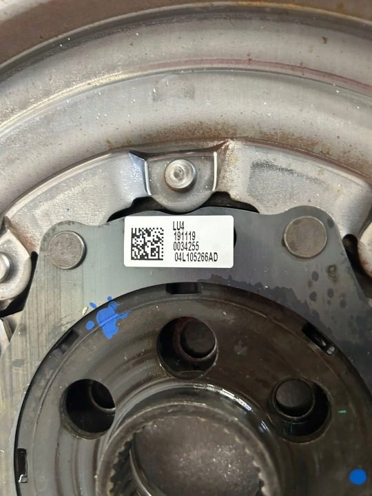 Двухмассовый маховик 2.0 TDI Audi Skoda VW 04L105266AD 30 Л.С., фото 6