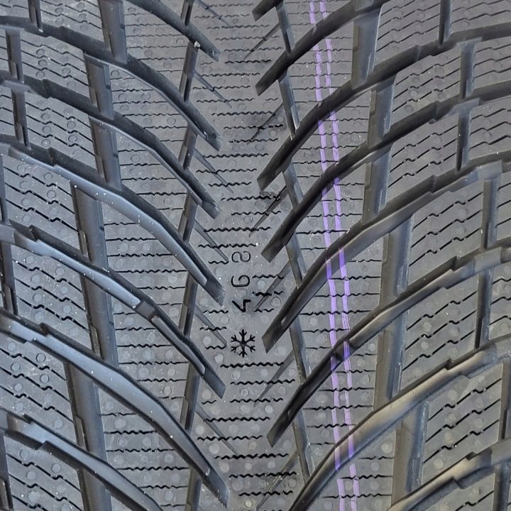 Колеса Зимние Комплект 4x Шт. Алюминиевый Ford Mustang Nokian 255/40 R19 9x19 ET45, фото 13