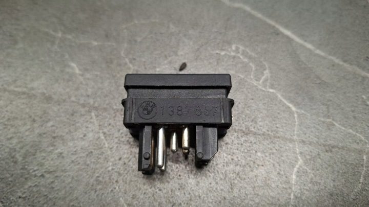 1387857 переключатель блокировки стекол BMW E36, фото 2