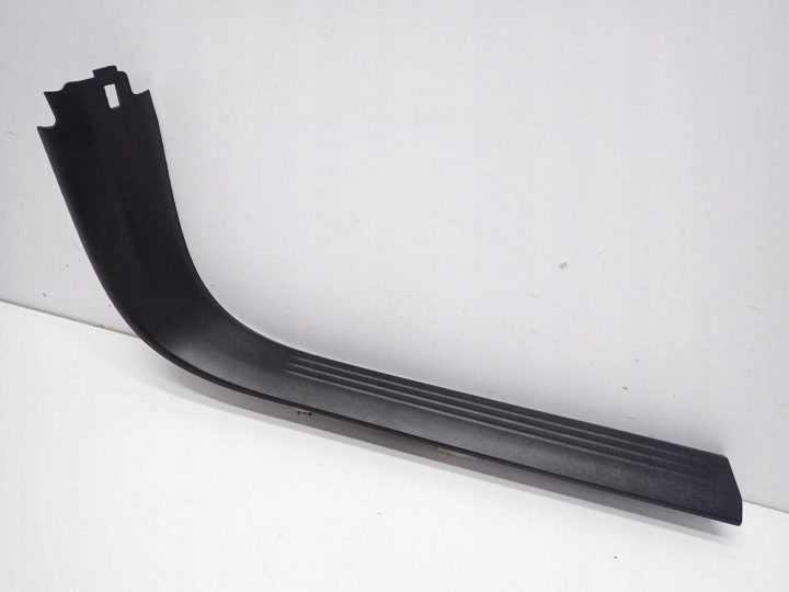 НАКЛАДКА ПОРОГА ПРАВАЯ ПЕРЕДНЯЯ 31267988 VOLVO V40 II 16 г., фото 1