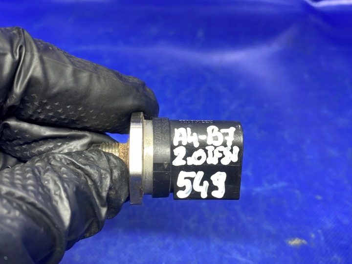 Датчик давления топлива Audi A4 B7 VW Skoda Seat 2.0 TFSI 06h906051, фото 8