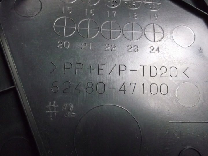 TOYOTA PRIUS IV НАКЛАДКА СТОЙКИ ЗАДНЯЯ, фото 4