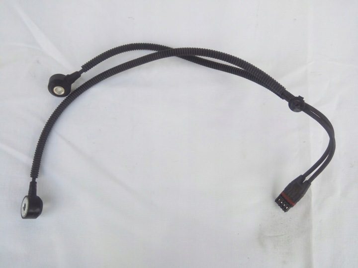 BMW E87 E90 E92 датчик детонации 7566785, фото 1