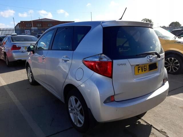 Toyota VERSO S амортизатор задний левый правый, фото 5