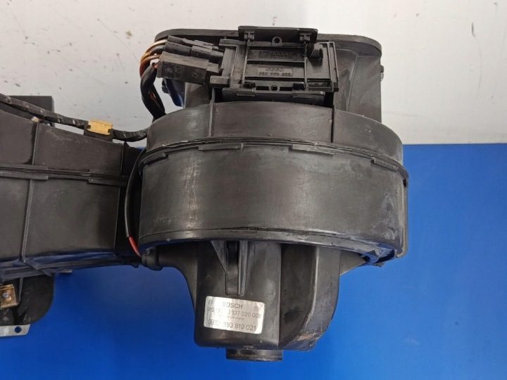 AUDI 80 B4 без кондиционеры ОТОПИТЕЛЬ В СБОРЕ 893819355A, фото 2