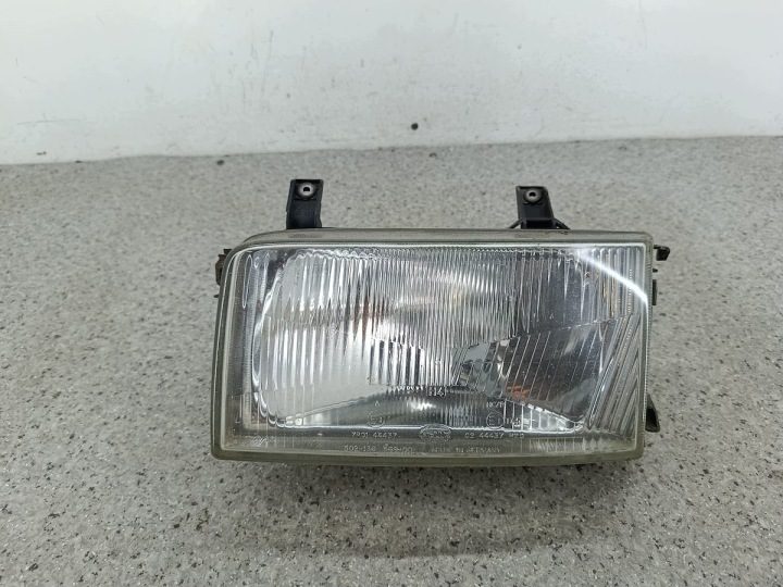ФАРА ПЕРЕДНЯЯ ЛЕВАЯ VW TRANSPORTER T4 7R0144437 0244437R20 HELLA, фото 1