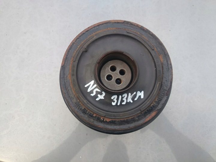 BMW F10 F06 F30 F32 X3 F25 X6 F15 X5 X4 313 л.с. N57 шкив 8515002 2018 г., фото 1