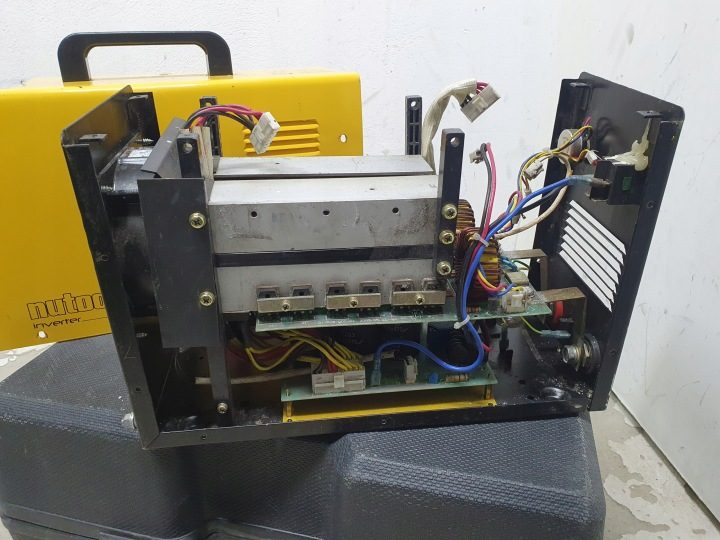 Сварочный инвертор NUTOOL NTW200INV в КЕЙСЕ 7000W, фото 4