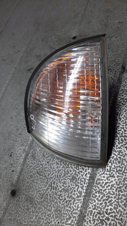 Поворотник левый передний Daewoo Nexia 1.5B 96 г. 96175350, фото 1