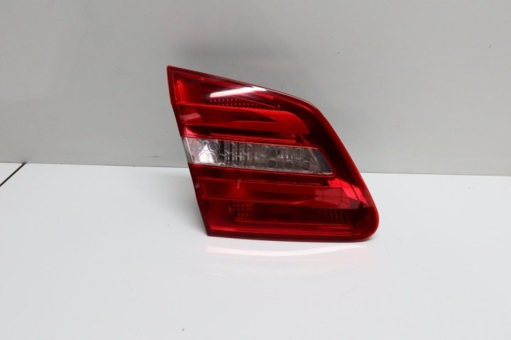Mercedes w246 b-класс фонарь задний левый 2469066300 крышки багажника, фото 3