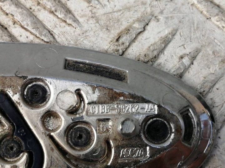 R4 FORD FOCUS MK4 ЭМБЛЕМА ЗНАЧОК ПЕРЕДНИЙ C1BB8B262AA, фото 3