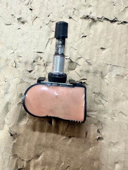 ДАТЧИК ДАВЛЕНИЯ ВОЗДУХА TPMS ALFA ROMEO GIULIA 68407400AA, фото 2