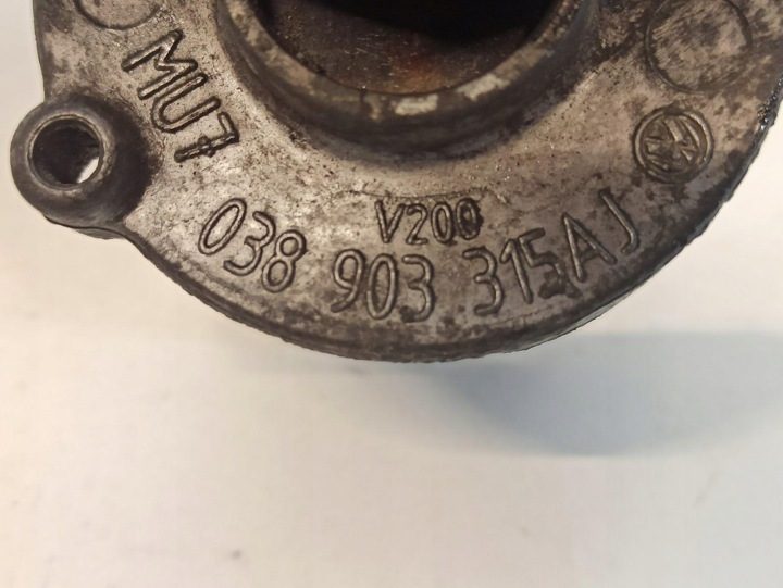 Audi A4 B8 натяжитель ремня ролик 038903315AJ, фото 4