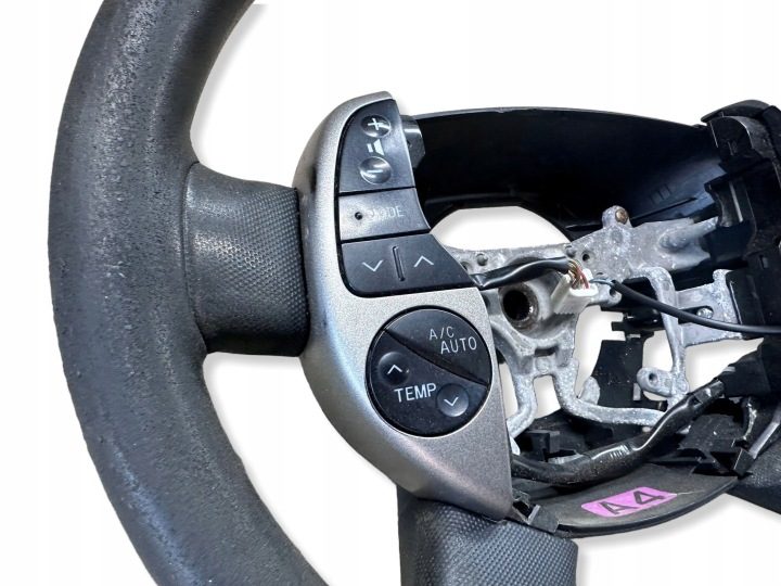TOYOTA PRIUS II XW20 03-09 РУЛЬ, фото 2