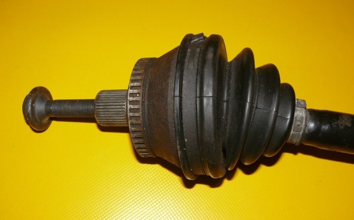ПОЛУОСЬ ЛЕВАЯ ПЕРЕДНЯЯ AUDI S6 A6 C5 4.2 V8 299 л.с. ARS 4B3407271, фото 3