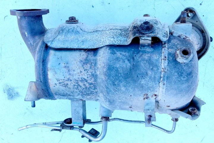 КОРПУС КАТАЛИЗАТОРА ПУСТОЙ 2.0 2.2 D4D с DPF AVENSIS AURIS VERSO COROLLA, фото 2