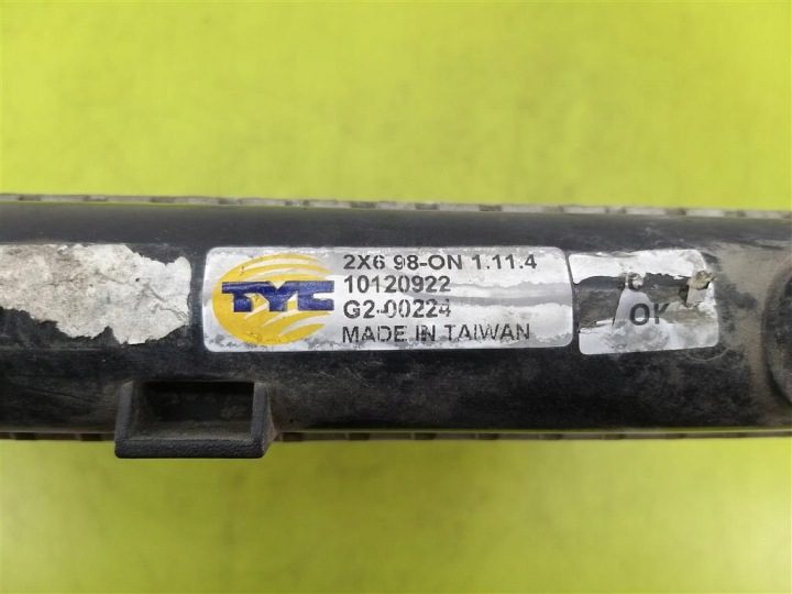 Радиатор охлаждения Citroen Xsara Picasso 1998-2012 1,8 16V БЕНЗИН TYC, фото 2